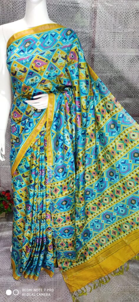 Linen saree with crisp draping style for office – Weaveify