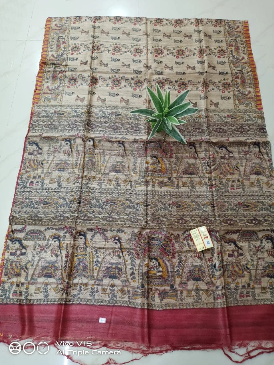 Black & white Madhubani printed saree on silk handloom – Weaveify